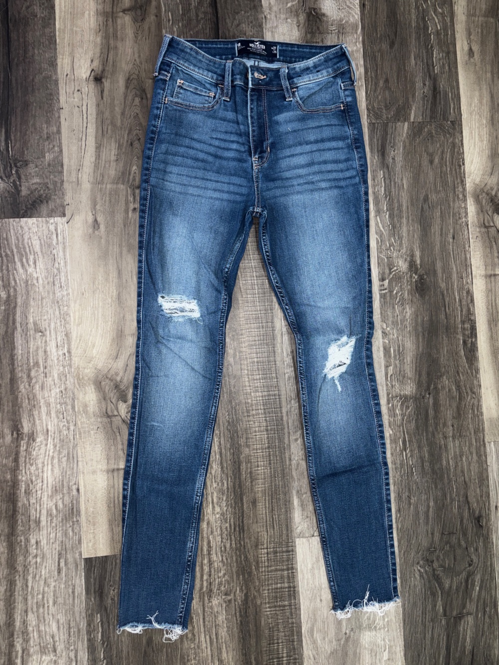 Hollister 5R Distressed Blue Skinny Jeans